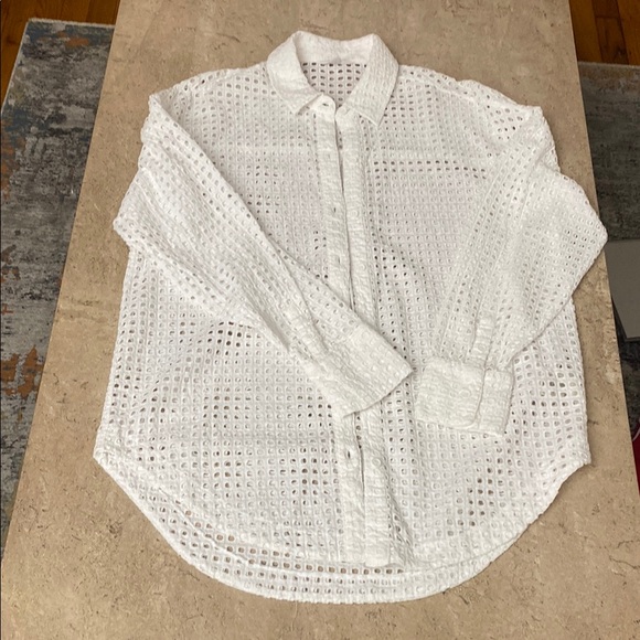 Steve Madden Tops - Steve Madden White Textured Top.sz Small. NWOT